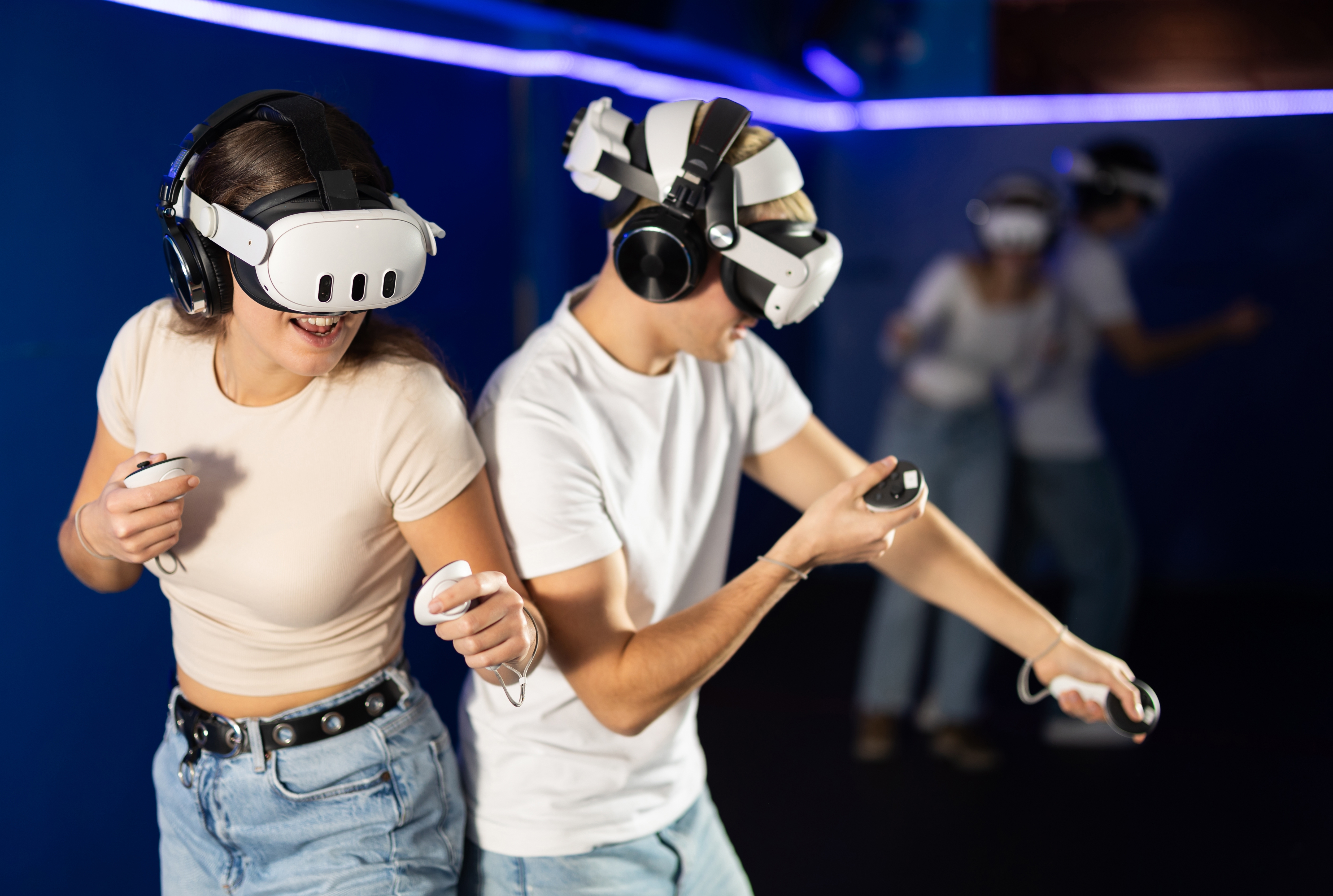 Benefits of Using Virtual Reality for Team Building